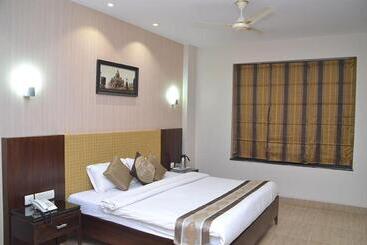 בית מלון כפרי Shrinath Palace