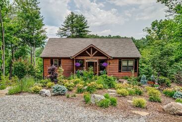 بيت ريفى Lazy Days Cabin