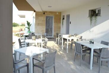 بنسيون Corte Reale Luxury B&b