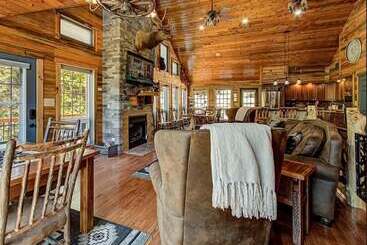 بيت ريفى Rustic Hideaway!