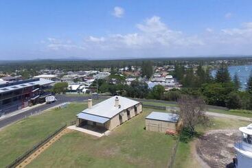 Reflections Yamba Lighthouse Cottages