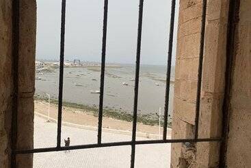 مبيت وإفطار Dar Lola