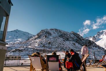 مسافرخانه Auberge De Piau