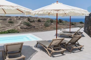 هتل Alegria By Casa Sigalas