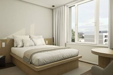 هتل Habyt The Waterfront