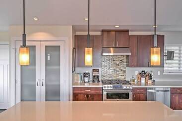 بيت ريفى Kona Coast Hideaway W/ Patio & Pacific Ocean Views
