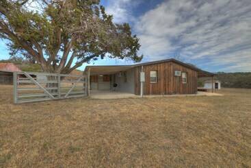 별장 Ohana Ranch Cabin   12 Minutes To Historic Main St