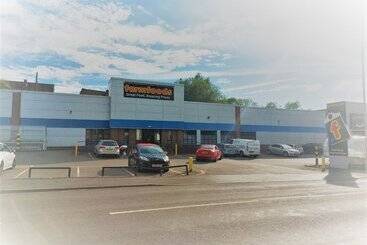 بنسيون Room In Guest Room   Ensuite Double Room, Full Kitchen, In 3 Bed Home