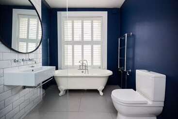 Сельский дом The Southwark Townhouse Adorable 3bdr House With Garden