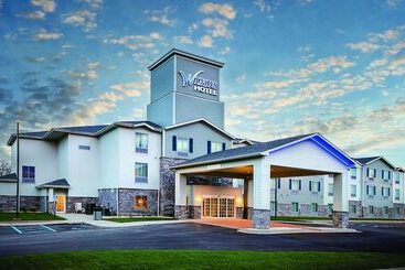 Winds Hotel At Crosswinds Casino