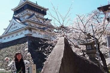 فندق صغير Fukuoka Guesthouse Little Asia Kokura