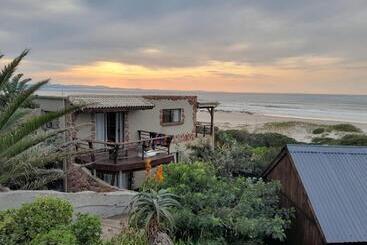 ユースホステル Island Vibe Jeffreys Bay