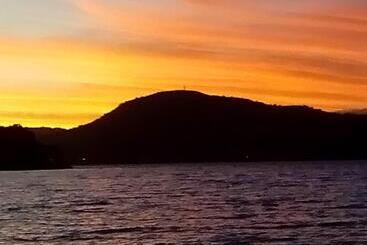 Cedarwood Lakeside Motel & Conference Venue