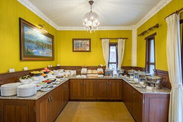 هتل Baber Mahal Vilas   The Heritage