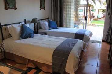 Отель Birdsong Guest House