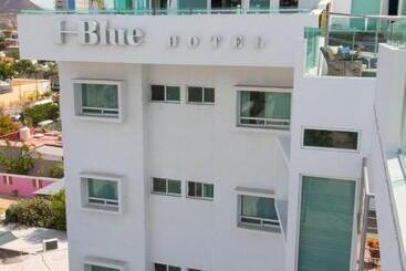 בית מלון כפרי Hblue