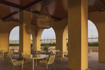 هتل Hilton Ndjamena
