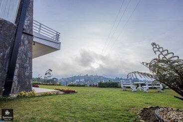 בית מלון כפרי Serenus Boutique Villa