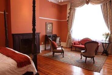 Пансион Park Place Boutique Guesthouse