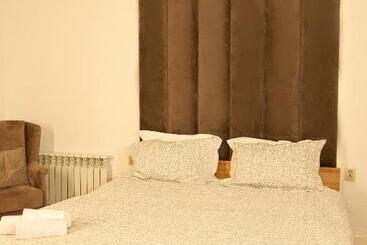 هاستل Royal Max Hotel & Spa