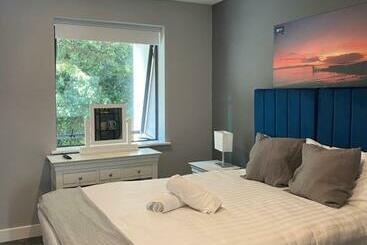 胶囊酒店 Madison House