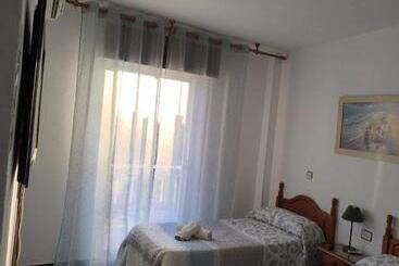 Пансион Hostal Alboran