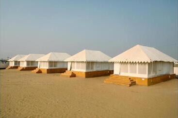 Experience Desert Resort