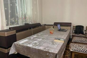 ペンション Eaglemen S Guest House