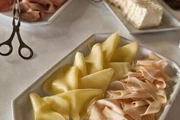 בית מלון כפרי Kaan