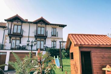 Apartamentos La Fuente De Enmedio