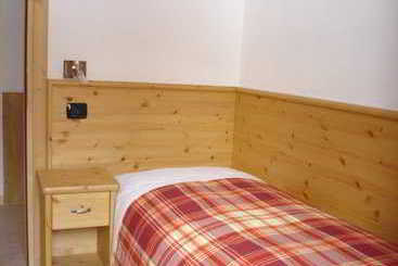 アパートホテル Bormio Comfort Apartements