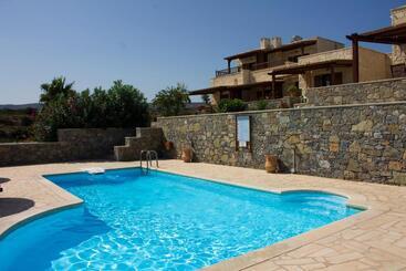 هتل آپارتمان Esperides Stone Houses