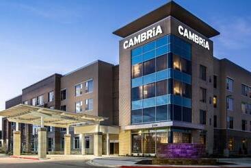 Отель The Southlake