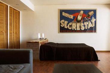 בית מלון כפרי Carlina Lodge