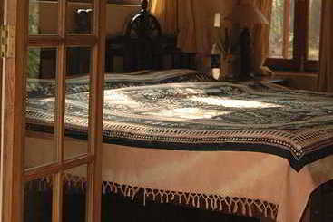 Отель Kanha Jungle Lodge