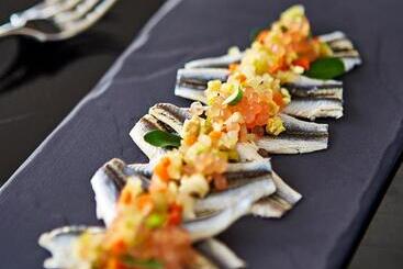 فندق Kimpton Seafire Resort + Spa, An Ihg