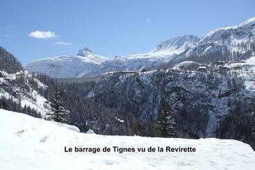هتل Les Seracs