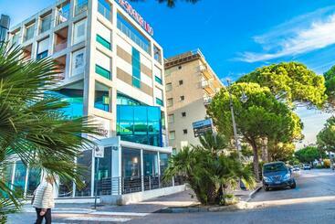 Lido Hotel Residence