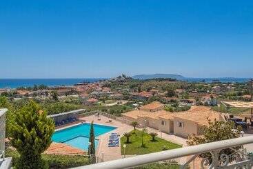 בית מלון כפרי Panorama Resort