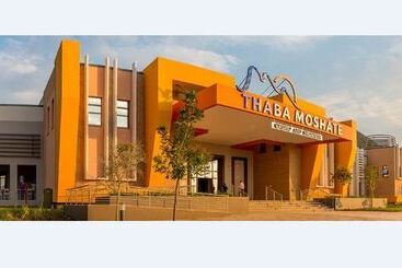 Hotel Peermont Metcourt At Thaba Moshate