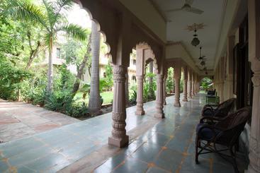 ホテル The Birder S Inn