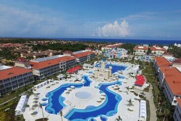 استراحتگاه Bahia Principe Fantasia Punta Cana - All Inclusive
