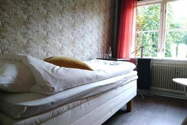 צימר Skogstorp Hvilohem