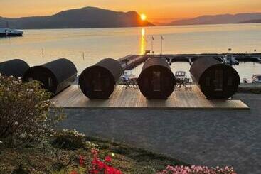 渡假胜地  Sleeping Barrel Lodge Smaken Av Ryfylke Event As, Drives Ikke Som Hotell