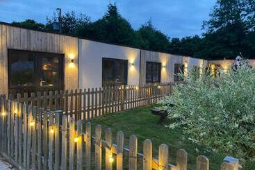 旅馆 Shenstone Lodge