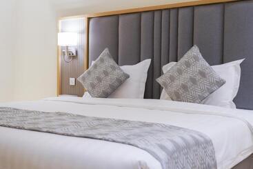 מלון דירות ايار للشقق المخدومه