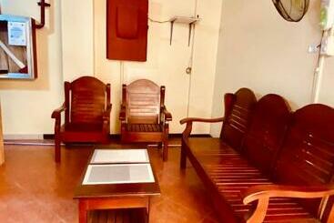 הוסטל Achievers Dormitory