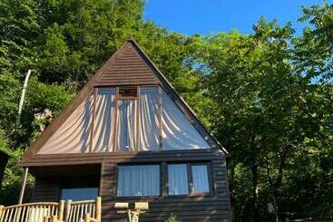 تختخواب و صبحانه Mtirala Skhivi Cottage