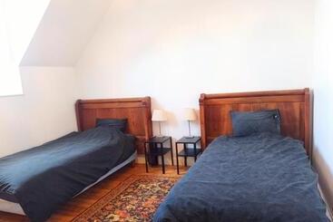 膳宿费 Hennessy Hunting Estate