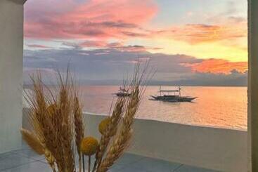 호스텔 Moana Beach House